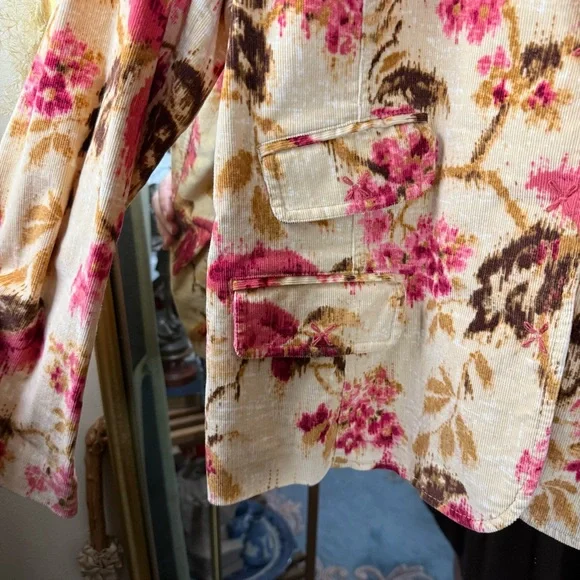J. Jill Women’s Tan and Floral Corduroy Long Sleeve Blazer - Picture 3 of 9